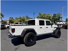 Vehicle Thumb #7