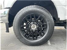 Vehicle Thumb #19