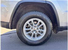 Vehicle Thumb #19