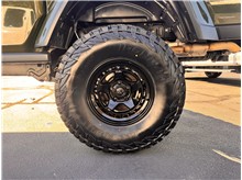 Vehicle Thumb #19