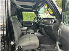 Vehicle Thumb #13