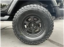 Vehicle Thumb #6
