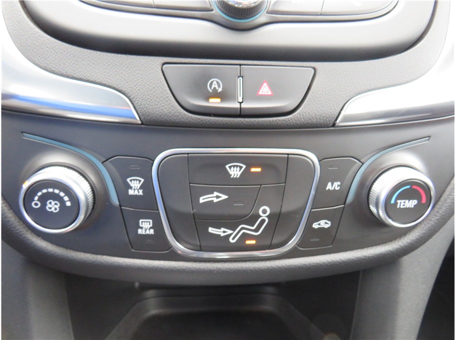 2022 Chevrolet Equinox LT - Photo 34