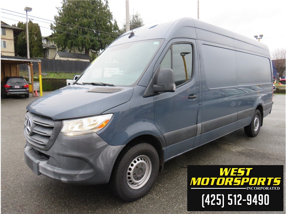 2019 Mercedes-Benz Sprinter Crew Van Base's photo