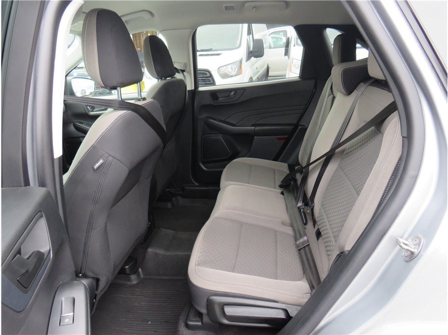 2022 Ford Escape SE - Photo 16