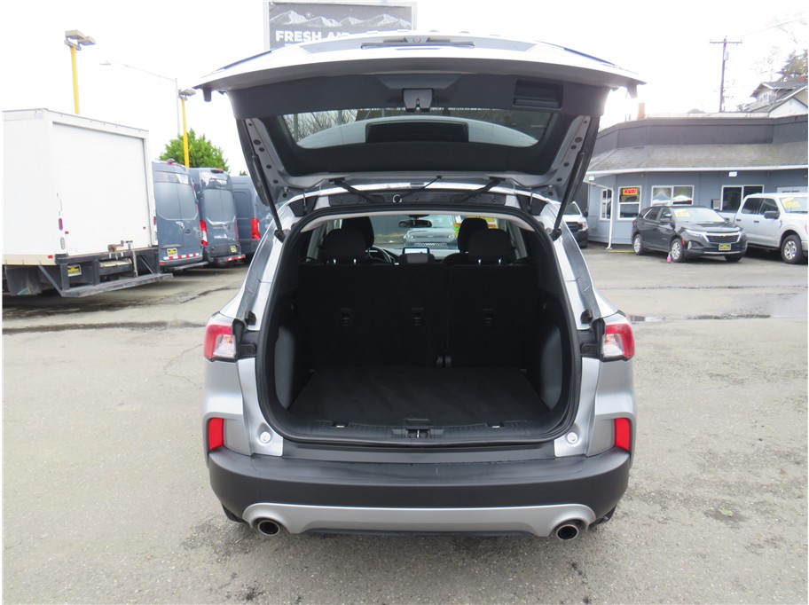 2022 Ford Escape SE - Photo 17