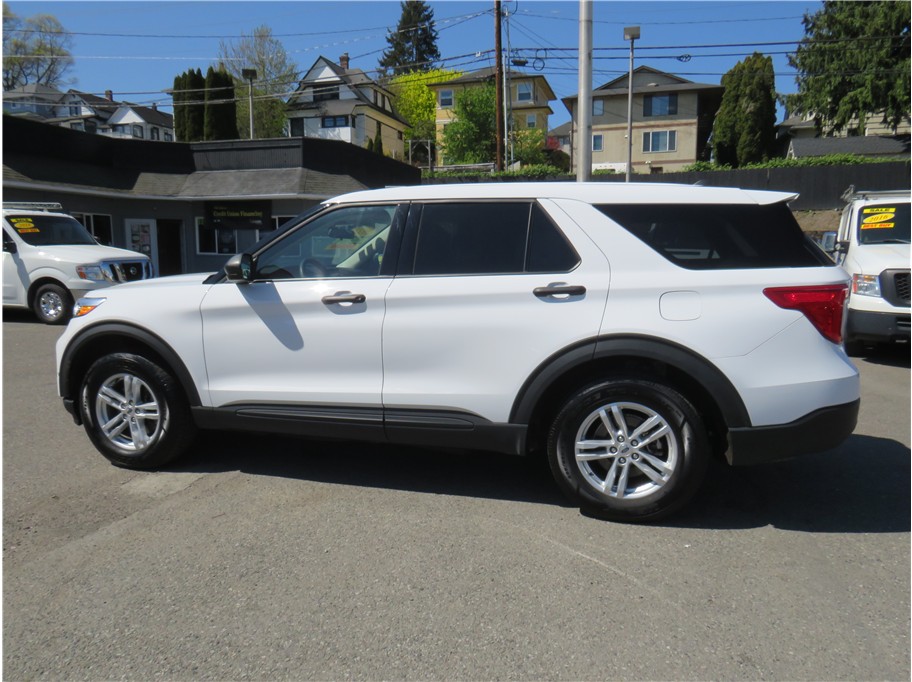 2022 Ford Explorer Base - Photo 10