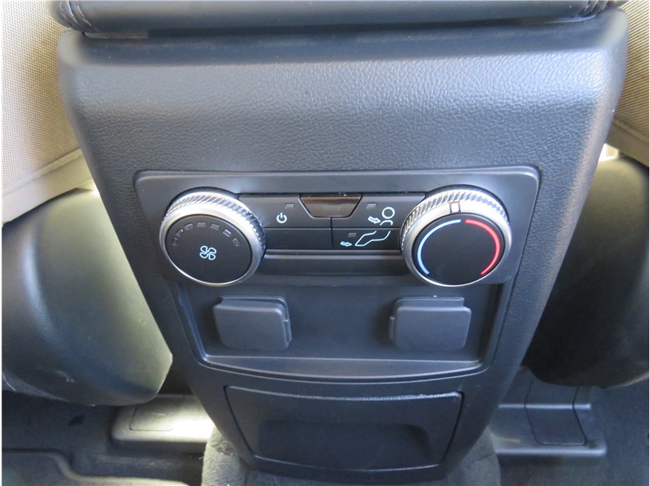 2022 Ford Explorer Base - Photo 23