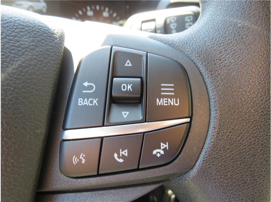 2022 Ford Explorer Base - Photo 39