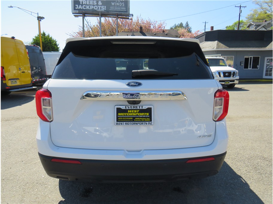 2022 Ford Explorer Base - Photo 8