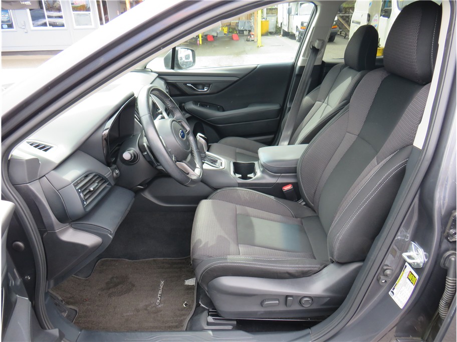 2022 Subaru Outback Premium - Photo 14