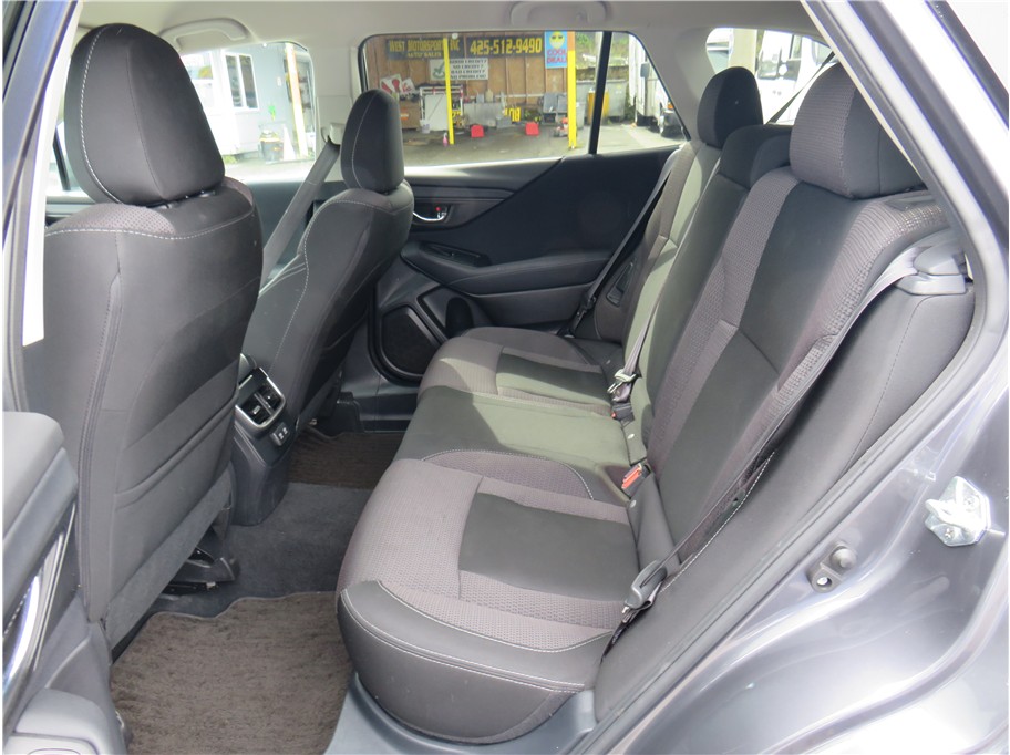 2022 Subaru Outback Premium - Photo 17