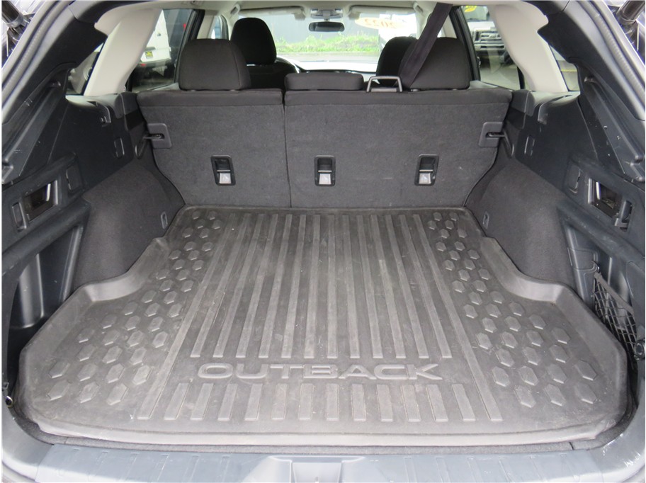 2022 Subaru Outback Premium - Photo 22