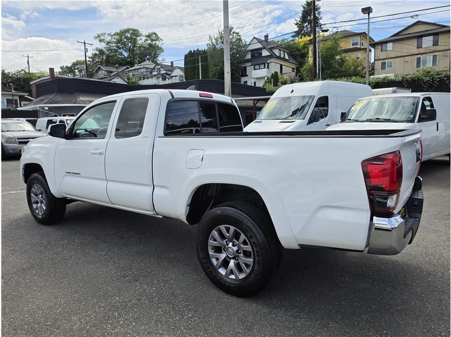 2019 Toyota Tacoma SR5 - Photo 10