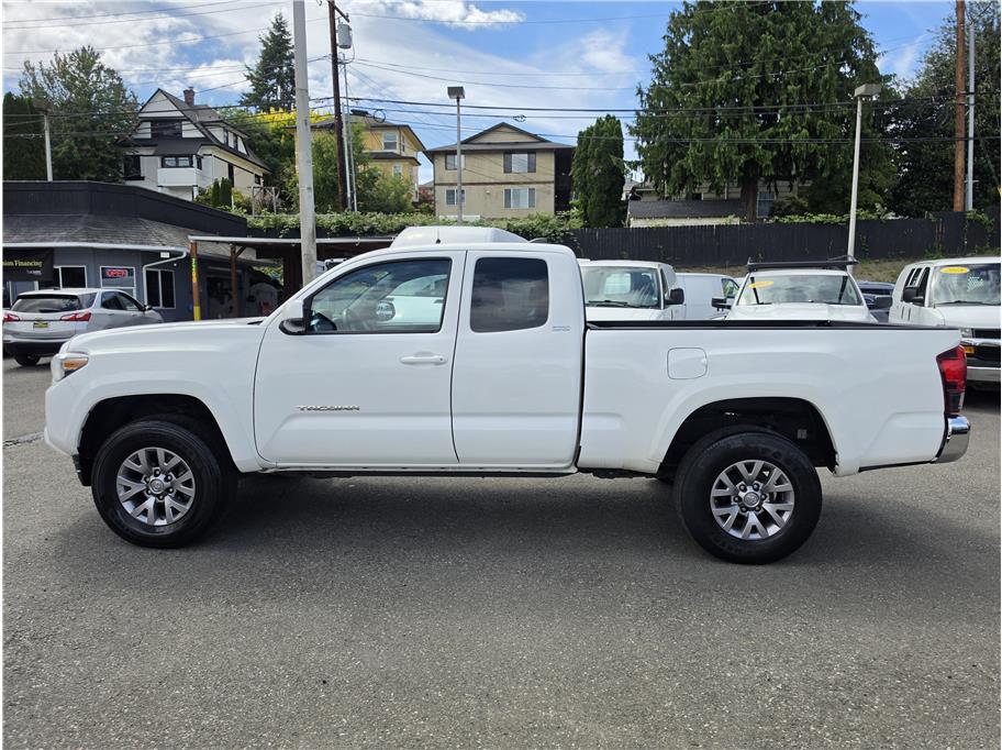2019 Toyota Tacoma SR5 - Photo 11