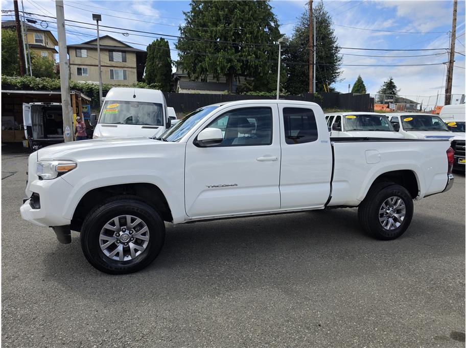 2019 Toyota Tacoma SR5 - Photo 12