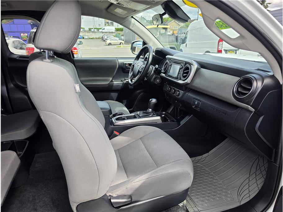 2019 Toyota Tacoma SR5 - Photo 21