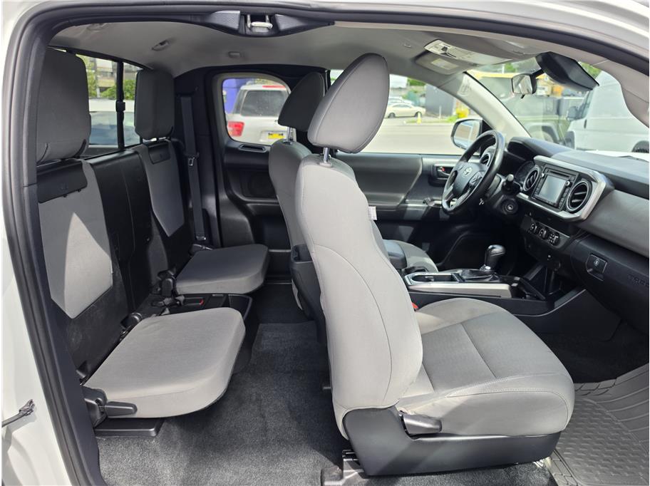 2019 Toyota Tacoma SR5 - Photo 22