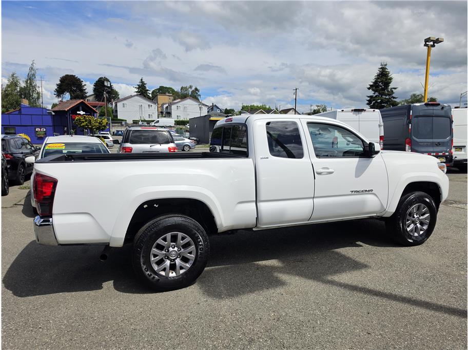 2019 Toyota Tacoma SR5 - Photo 6