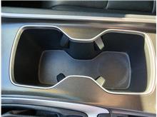 Vehicle Thumb #32