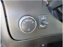 Vehicle Thumb #46