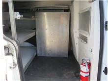 Vehicle Thumb #20