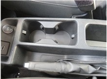 Vehicle Thumb #23
