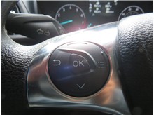 Vehicle Thumb #29