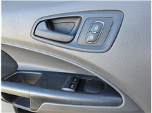 Vehicle Thumb #38