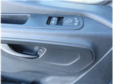 Vehicle Thumb #40