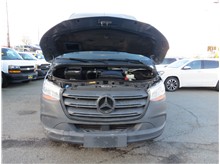 Vehicle Thumb #42