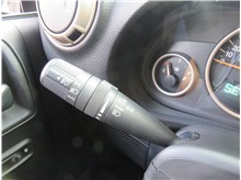 Vehicle Thumb #49