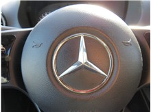Vehicle Thumb #34