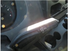 Vehicle Thumb #40