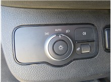 Vehicle Thumb #43