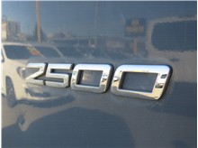 Vehicle Thumb #53