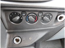 Vehicle Thumb #24