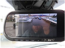 Vehicle Thumb #26