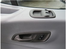 Vehicle Thumb #38