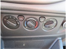 Vehicle Thumb #26