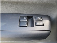 Vehicle Thumb #47
