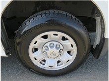 Vehicle Thumb #56