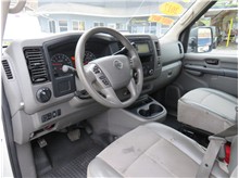 Vehicle Thumb #15