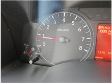Vehicle Thumb #33