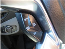 Vehicle Thumb #37