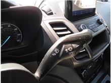 Vehicle Thumb #43