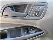 Vehicle Thumb #45