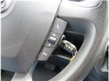 Vehicle Thumb #36