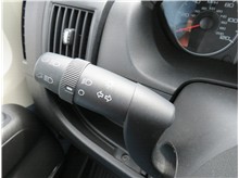 Vehicle Thumb #41