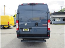 Vehicle Thumb #8